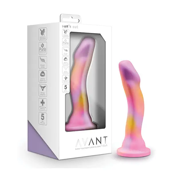 Blush Avant Sun's Out 7.5 in. Silicone Dildo with Suction Cup Pink